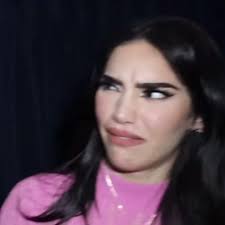 JAJAJ LA CARA DE KIM 😂 // #kimberlyloaiza #kimloaiza #klbb #kimberly  #loaiza #jukilop