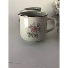 Typically served in the afternoon with scones in britain, citation needed the blend was originally devised for edward, prince of wales, later king edward viii. Vintage Empress China Japan Rosetta Pattern 12 Pcs Tea Set Chairish