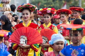 Ada pakaian adat pria, pakaian khusus. 12 Pakaian Adat Tradisional Betawi Terlengkap Beserta Penjelasanya