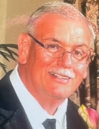 Stephanie Lucci's Instagram, Twitter & Facebook