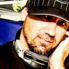 Jason Blakemore's Instagram, Twitter & Facebook