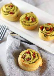 Christmas is a time for family, friends and delicious food. Christmas Pinwheels Festive Appetizer Pinwheel Rolls