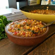 Picamos la cebolla y el ajo muy fino. Dal De Lentejas Rojas Con Quinoa Roja Recetas De Javi