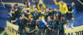 Deschamps refuse de sauter au plafond après le tirage au sort. Vingt Ans Apres Le Stade De France Accueille Ses Nouveaux Heros Le Point