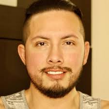 Roberto R Orosco Jr. (@robert_orosco1)