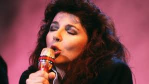 Hipnotyczna Kate Bush
