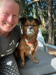 Beryl Knox's Instagram, Twitter & Facebook