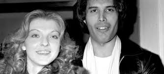 Así luce a sus 72 años Mary Austin, el gran amor de Freddie Mercury y la  heredera de su fortuna