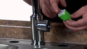 how to fix a leaky moen faucet