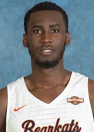 Kats gut out win over Islanders