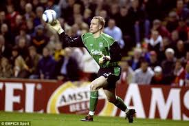 Everyone please get the retweet's and likes going for this man. Liverpool News Scott Carson Talks 2005 Champions League Daily Mail Online