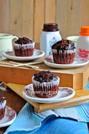 Sebelum resep ini di tulis, saya sudah lebih dulu mencoba dan ternyata adonan terlalu 1. Muffin Coklat Pisang Kukus Qasey Honey