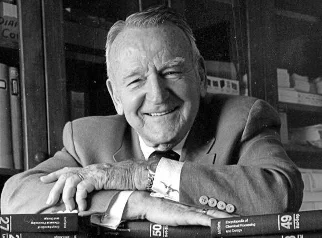 Beloved Longhorn and Chemical Engineering Legend John J. McKetta Jr. Dies  at 103 - UT Austin News