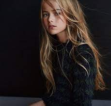 Coupe De Cheveux Petite Fille En 40 Idees Dignes D Une Princesse Coupe Cheveux Petite Fille Coupe De Cheveux Coupe Cheveux Fille