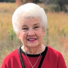 Annie Shook's Instagram, Twitter & Facebook