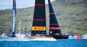 Comincia domani, alle 4 del mattino in italia, la finale di coppa america di vela: Prada Cup Luna Rossa E Migliorata Ancora Si Alza In Volo Con 7 Nodi Vele Piu Grandi Da Sfruttare Oa Sport