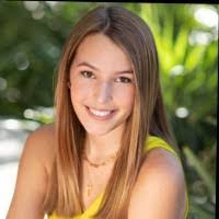 Hannah Dewar's Instagram, Twitter & Facebook