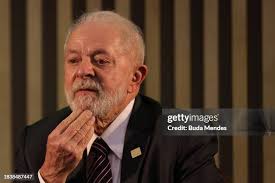 58.454 Lula Fotos und hochauflösende Bilder