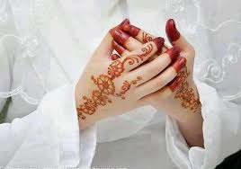 Contrairement au henné, le harkous ne se vend pas dans les. T U N I S I E T U N I S I A Tunisian Hennah In A Wedding Tunisia For More