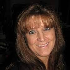 Yvette Snider's Instagram, Twitter & Facebook