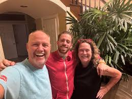 Awwwwww look who stopped by to see Angus. We just happened to be home at  the time. Lol. Good to see you Jesse Capps. Now time to get