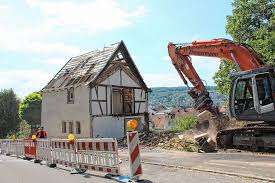 Über suchmaschinen haben wir folgende häusern zum kaufen für lörrach gefunden. Lorrach Altes Haus Am Hunerbergweg Abgerissen Lorrach Verlagshaus Jaumann