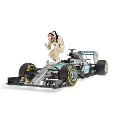 Mercedes Amg Petronas F1 Team W06 Hybrid Lewis Hamilton Winner Usa Gp 2015 Set With Figurine Die Cast Hobbyland Mercedes Amg Amg Petronas Mercedes