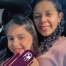 Haz que tus clientes obtengan el mejor servicio de rejuvenecimiento, con el  mejor y más sofisticado servicio en faciales! ¡Hydrafacial 7 en 1! 💥  📍Ofrece desde la primera sesión beneficios como: -Rejuvenecimiento