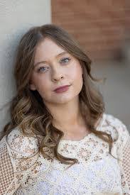 Jillian Dugan's Instagram, Twitter & Facebook