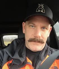 Tumblr Ovanmr1f4n1szs7qgo1 1280 Jpg 791 915 Pixels Mustache Men Hunky Men Moustache