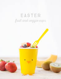 Easter treat ideas that are sweet fun! Easter Fruit And Veggie Cups