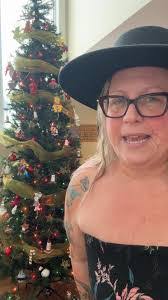 Annie Lalonde's Instagram, Twitter & Facebook