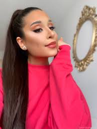 Ariana Grande Costume + Makeup • Sara du Jour