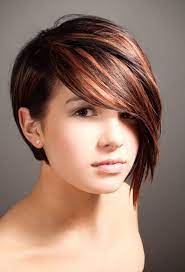 48 Beautiful Short Hairstyles For Fat Faces And Double Chins Layered short hair bangs for round face. 48 beautiful short hairstyles for fat