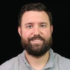 Eli Meadows's Instagram, Twitter & Facebook