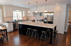 Design the perfect kitchen online! 15 Astonishing Contemporary L Shaped Kitchen Layouts Home Design Lover Kitchen Layout Kitchen Plans Kitchen Designs Layout