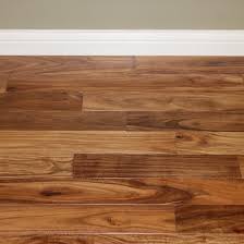 Acacia Natural 9 16 X 4 3 4 Smooth Small Leaf With Images Engineered Hardwood Flooring Hardwood Floors Engineered Hardwood