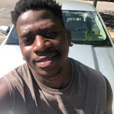 Dexter Smith's Instagram, Twitter & Facebook