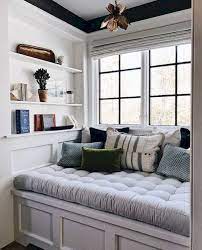 Stylish Window Seats And Bay Window In Functioning Styles Considering The Redecoration For The Bay Win Bedroom Seating Bedroom Window Seat Home Decor Bedroom