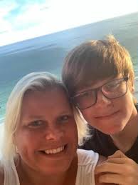 Please join all of us in congratulating Shelly Greathouse Crisp for her 20  years of dedication and hard work here at the MAC! We're incredibly  thankful and appreciative to have her as