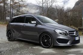 La Nuova Mercedes Classe B Next In Anteprima Italiana All Accademia L Oreal Foto
