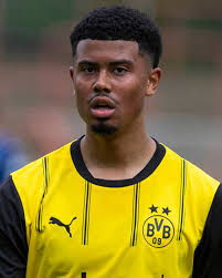 Leonardo Posadas » Bilanz unter arbitre Daniel Piotrowski