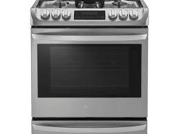 But in consumer reports' tests, some models struggle just to hold a steady simmer or brown a sheet of cookies. The 8 Best Gas Ranges Of 2021