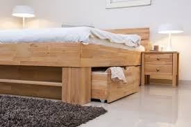 resultats de recherche d images pour base de lit king en bois massif wooden bed design rustic bed frame bed design