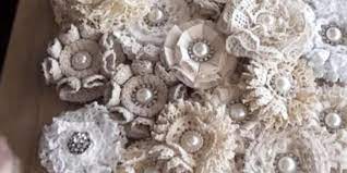 Have you ever seen anything so pretty? She Takes Strips Of Cloth And Her Glue Gun What She Makes Is Genius