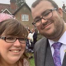 Ellis Martin (@EllisMartin)