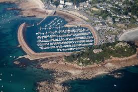 Port De Trebeurden Cotes De Granit Cotes D Armor Bretagne Bretagne Breizh Granit