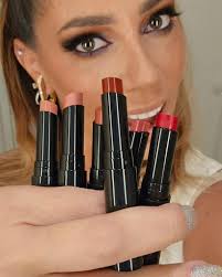 Itzel Makeup Online