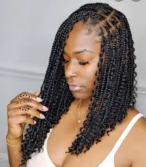 Akiya Davis's Instagram, Twitter & Facebook