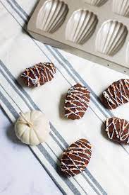 chocolate madeleines for halloween madeleines au chocolat mon petit four chocolate madeleines madeleine cookie madeleine